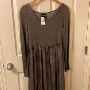 NWT. Dennis goldsmith dress with under shell dress Size M